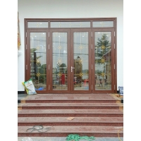 Cửa đi mở quay 4 cánh hệ full phào