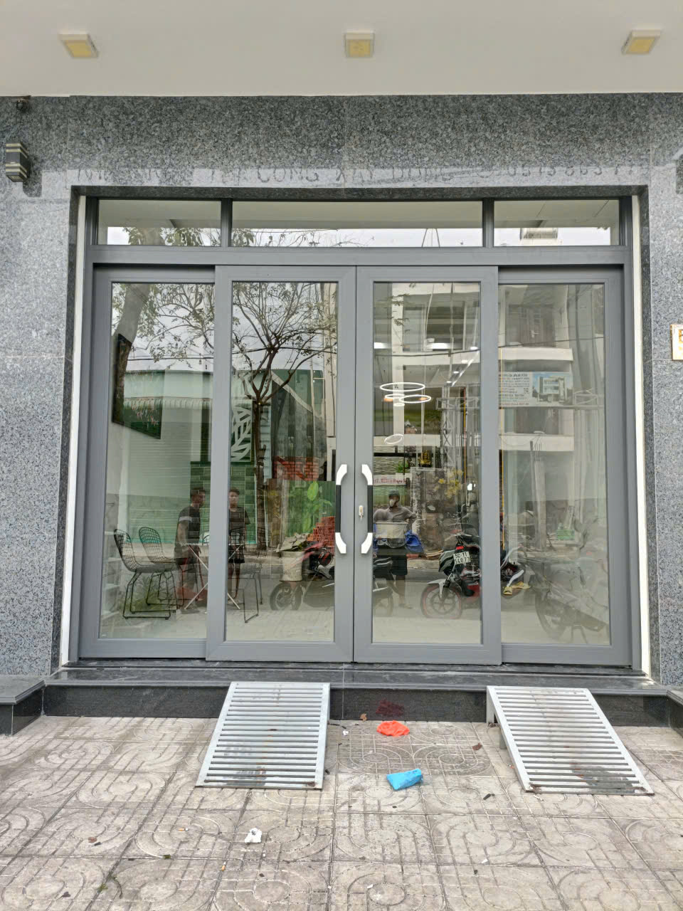 Những yếu tố quyết định một bộ cửa trượt quay có sử dụng tốt hay không